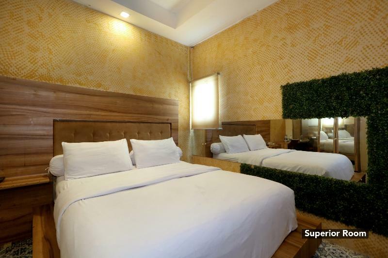 ג'קרטה Magnolia Hotel מראה חיצוני תמונה